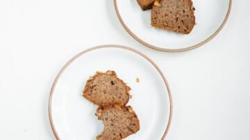 Chlebek bananowy – prosty przepis na domowe ciasto