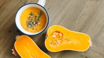 Zupa z dyni – kremowa, aromatyczna i idealna na jesień