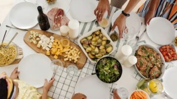 Zapiekanka ziemniaczana z boczkiem – pyszne i sycące danie