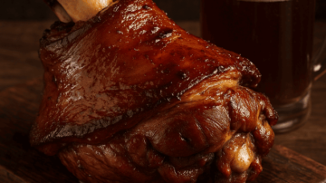 Golonka w piwie – soczysta, aromatyczna i pełna smaku (przepis)