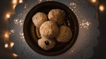 Kruszonka do ciasta – chrupiąca, maślana i idealna na każdy wypiek. Jak zrobić?