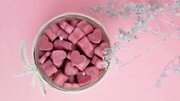 Czekolada ruby: różowy trend w słodkich przekąskach