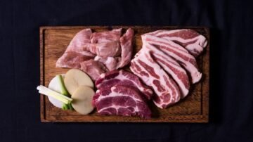 Przepis na roladki schabowe z serem i szpinakiem – klasyk w nowej odsłonie