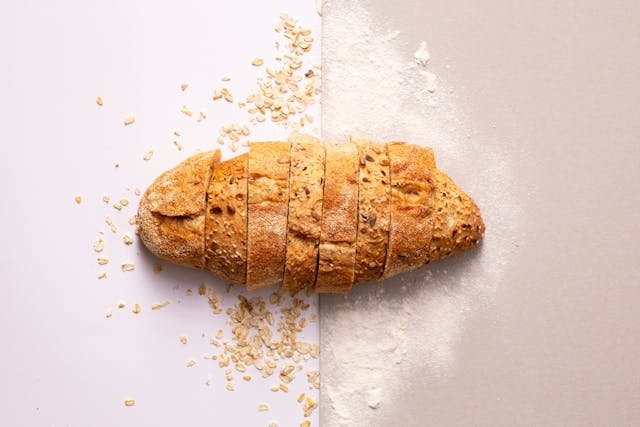 Chleb na zakwasie – tradycja, która smakuje inaczej