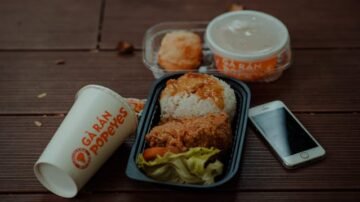 Popeyes z rekordową ekspansją w Polsce. Sieć szykuje się na 30 restauracji i nowy format „In-line street”