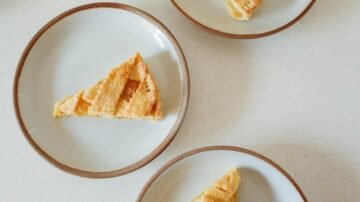 Kruche ciasto, które zawsze się udaje – prosty przepis na domowy klasyk