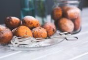 Pączki z serka homogenizowanego – przepis na szybkie pączuszki waniliowe