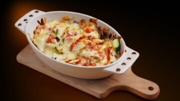 Zapiekanka gyros z ryżem – przepis na sycący obiad z piekarnika