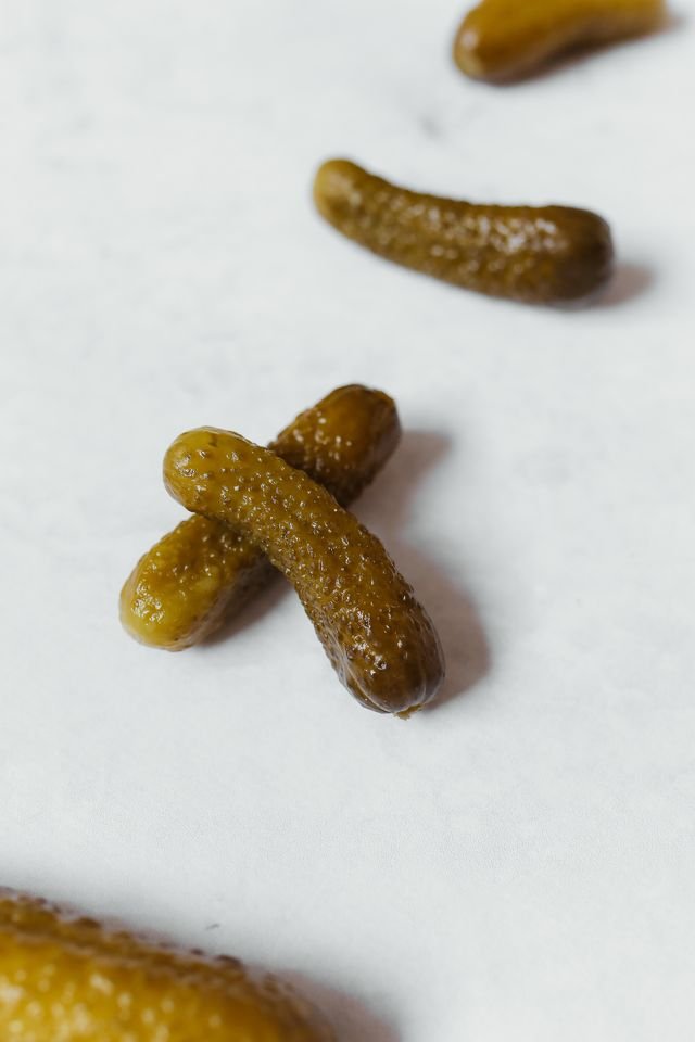 Ogórki w musztardzie — proste przetwory w zalewie musztardowej